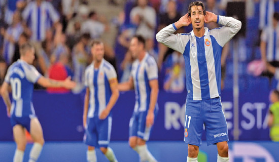 Atletico lose opening Spanish league match