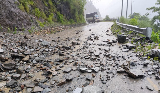 Landslides block major highways