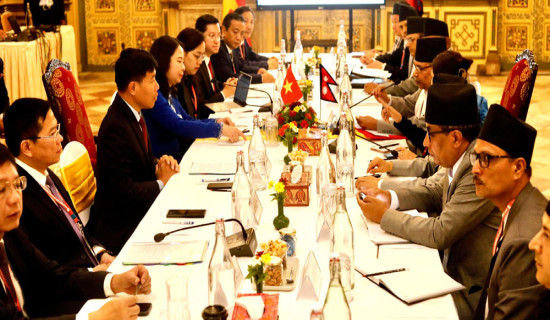 Vice President of Vietnam meets with Vice President Yadav