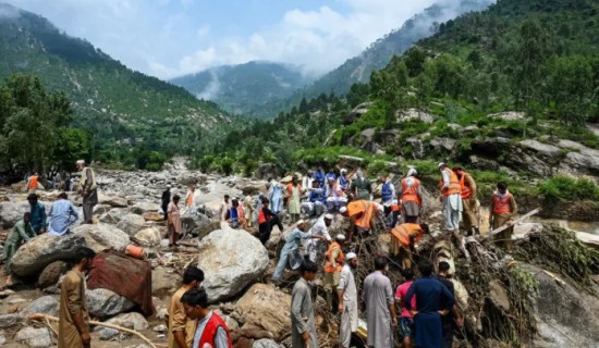 Nearly 800 dead, over 1,000 injured in rain-related incidents in Pakistan