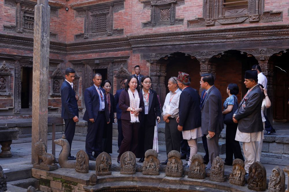 Vietnamese Vice President visits Patan and Boudhanath area