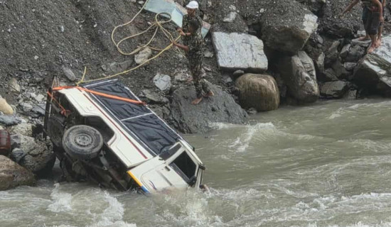 Two missing after Jeep plunges into Bhotekoshi River