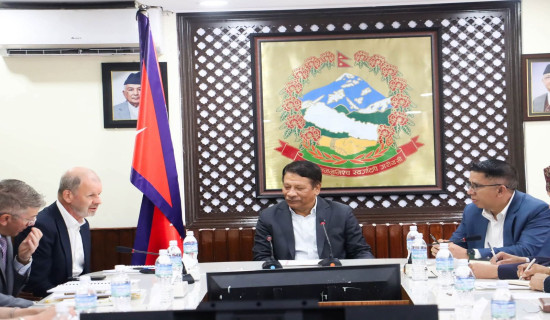 Acting PM Singh and WB regional Vice President Zutt meet