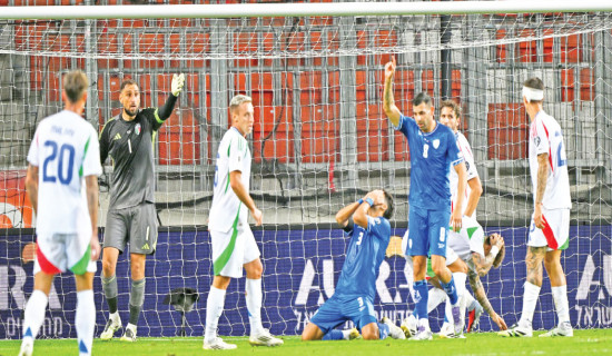 Italy avoid disaster, Kosovo win in World Cup qualifying