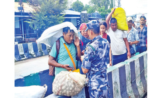 Jamunaha border reopens partially