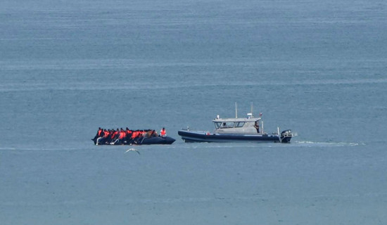Judge blocks govt plan to send a migrant back to France