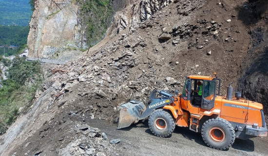 Work to remove landslide debris at Tuin River bridge underway