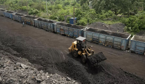 'Climate goals clash with fossil fuel plans'