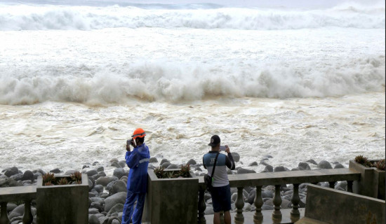 Super typhoon blowing by northern Philippines