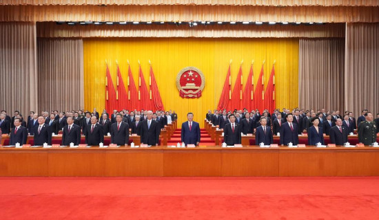 Xi attends grand gathering in celebration of Xinjiang Uygur Autonomous Region's 70th founding anniversary