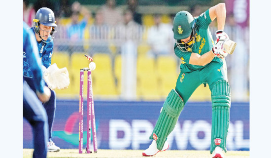 England routs South Africa in Women's Cricket World Cup