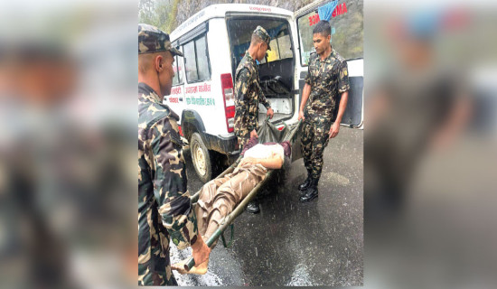Road accidents across country leave 10 dead