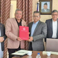 Do not seek alternative to election, President tells parties