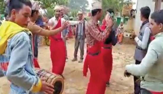 Three generations unite to preserve traditional culture