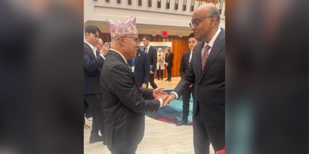 Finance Minister Khanal meets with Singaporean President