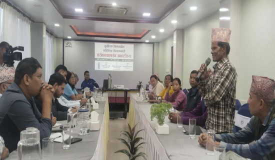 Consumers affected by short supply of clay oil lamps in Tihar