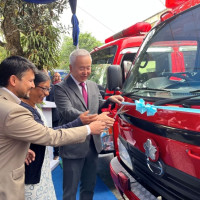 All 56 gates of Koshi Barrage opened, bridge closed to heavy vehicles