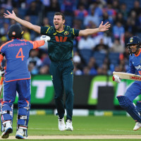 Messi stars as Argentina set up quarter-final date with Netherlands