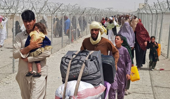 Pakistan reopens Torkham border