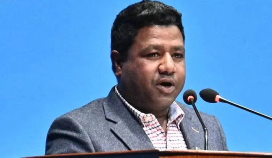 Dom community busy making bamboo baskets for Chhath festival