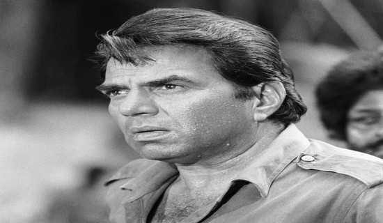 Cinema icon Dharmendra dies at 89: police