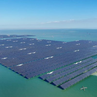 Trump floats $5 million 'gold card' as a route to US citizenship