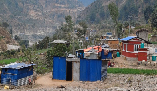 'Crawling Crows-Aankha'  wins big at 8th NIFF