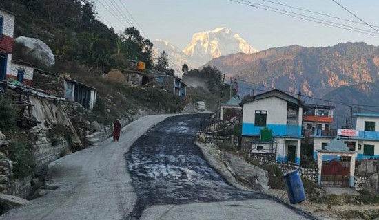 Kirakhor-Neptechaur section being blacktopped at a pace