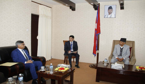 SAARC Secretary General calls on Vice President Yadav