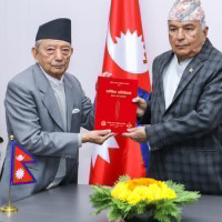 Jomsom-Syang Khola road  being blacktopped