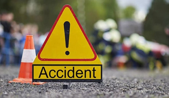 One dead, 11 injured in Dharan pickup accident