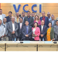 Xi says China's development goes hand in hand with Trump's vision to "Make America Great Again"