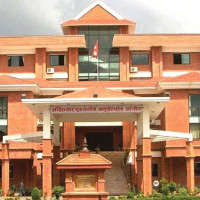 Police rescue four people stuck in escarpment en –route to temple