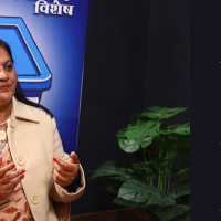 Indian heatwaves, floods kill 11, with four buried alive