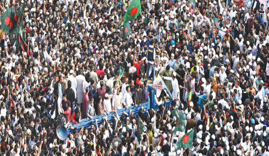 Southeast Asian defense chiefs meet in Laos