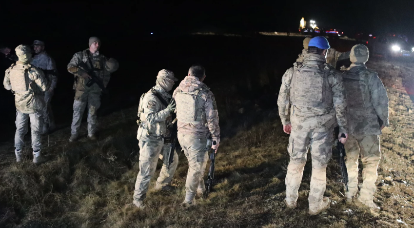 Libya's military chief and 7 others are killed in a plane crash after takeoff from Turkey