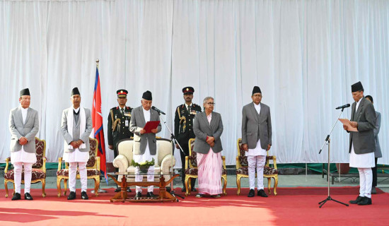 Newly-appointed Foreign Affairs Minister takes oath of office