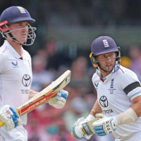 Root, Brook tame Australia in rain-hit 5th Ashes Test