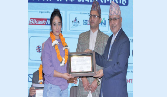 10 trailblazers honoured as Development Heroes