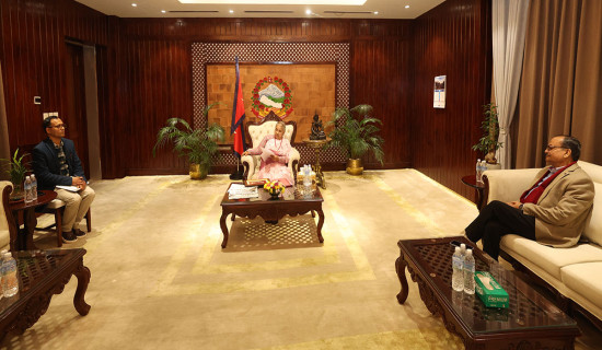 Madhesh Province Chief Labh calls on PM Karki