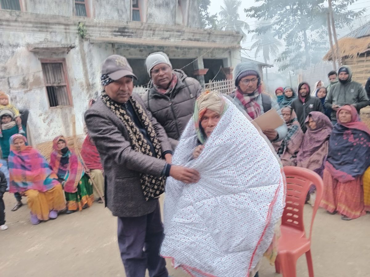Blankets distributions to dalit and underprivileged community held