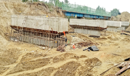 Extreme cold slows East-West Highway expansion work