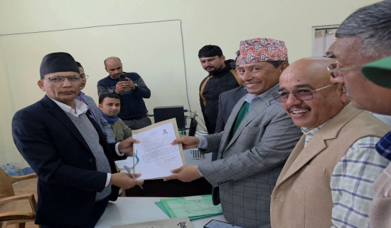 Former Deputy Prime Minister Shrestha contesting HoR election from Sarlahi-3