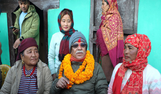 Prachanda busy wooing martyr families and voters