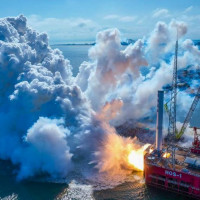 China's commercial reusable test rocket completes vertical takeoff, landing flight test