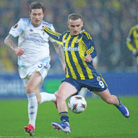 KKR spinners stifle Royals before Quinton de Kock gets the job done