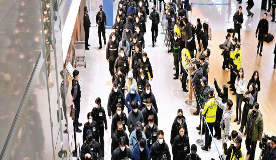 73 Koreans deported from Cambodia