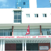 Lack of bridge on Ugratara-Melauli road creates travel challenges