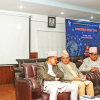 Should Board Of Trustees Run TU ?