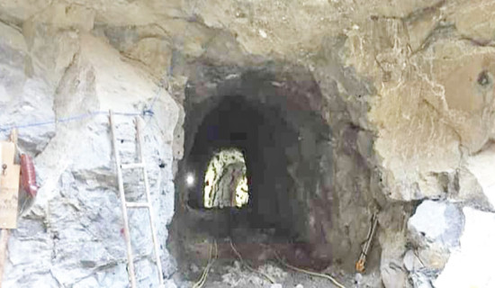 UK leader’s China trip balances trade, security